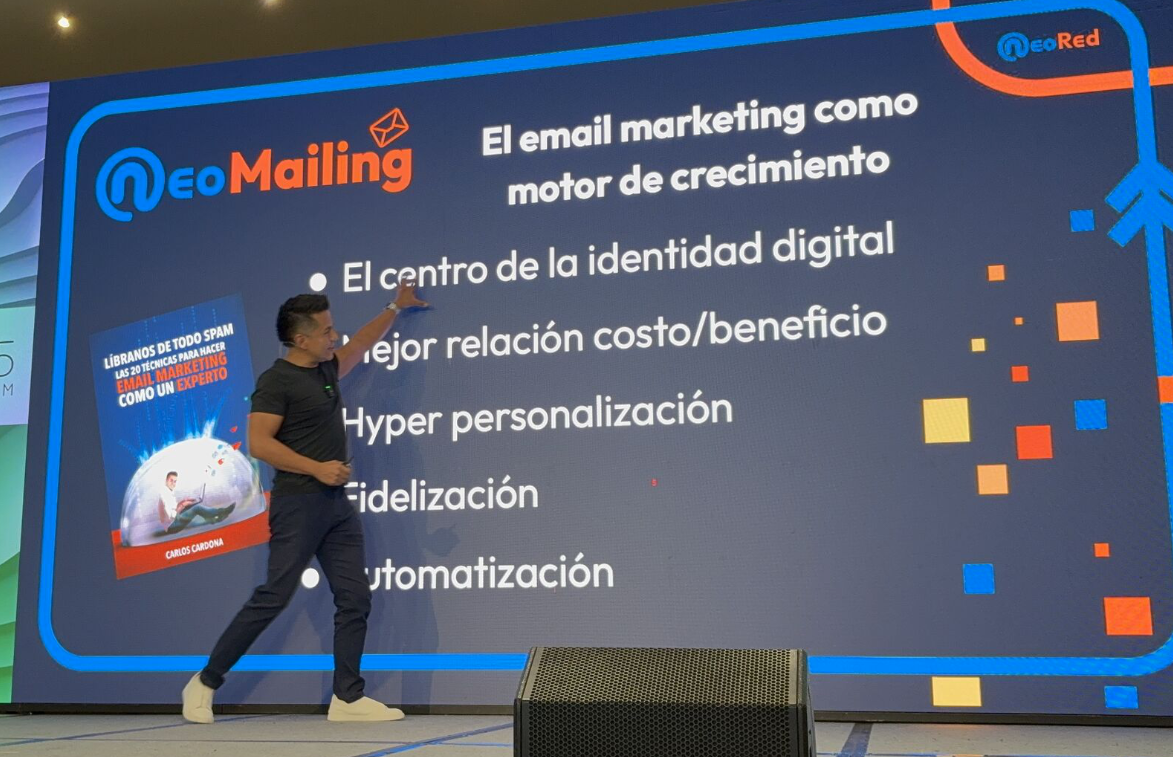 Módulo de infraestructura NeoRed ejecutando protocolos de seguridad SPF y DKIM.